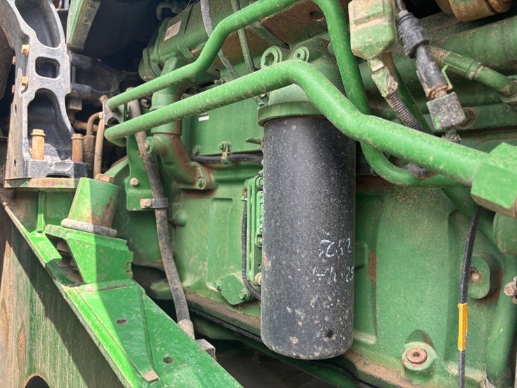 2019-john-deere-9570r-image-38