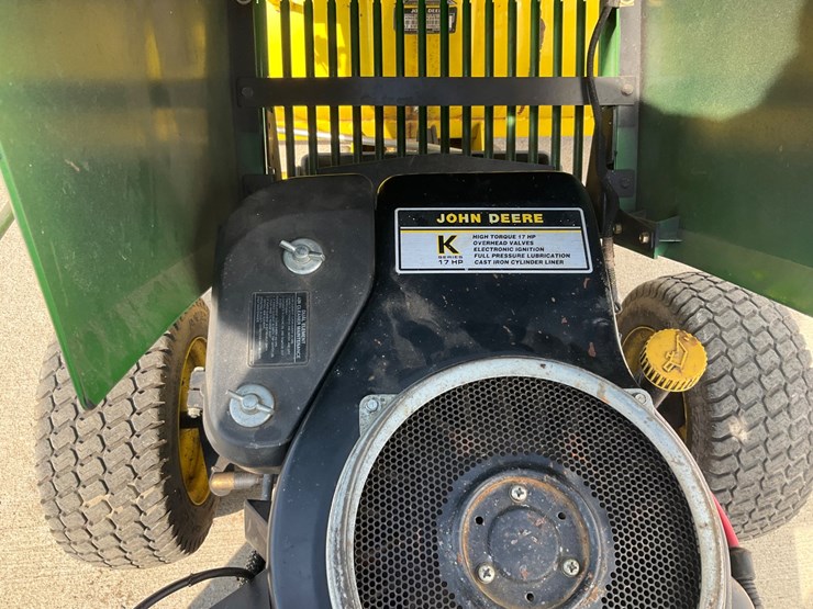 john-deere-265-image-11