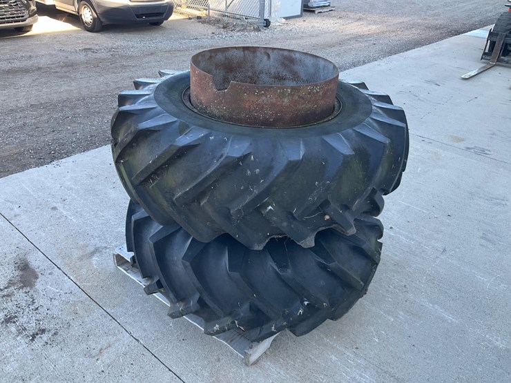 #5045-•-(2)-b.f.-goodrich-silvertown-agricultural-tractor-tires-on-rims-image-2