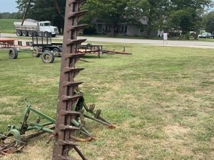 massey-ferguson-238-image-3
