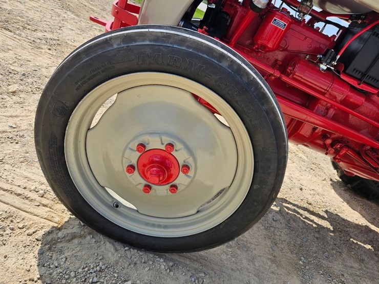 ford-8n-image-68