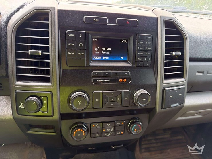 2019-ford-f250-image-10