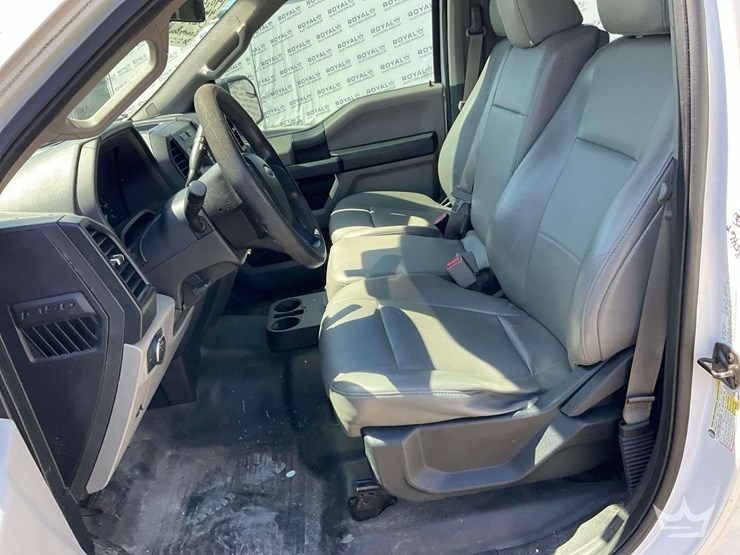 2016-ford-f150-image-14
