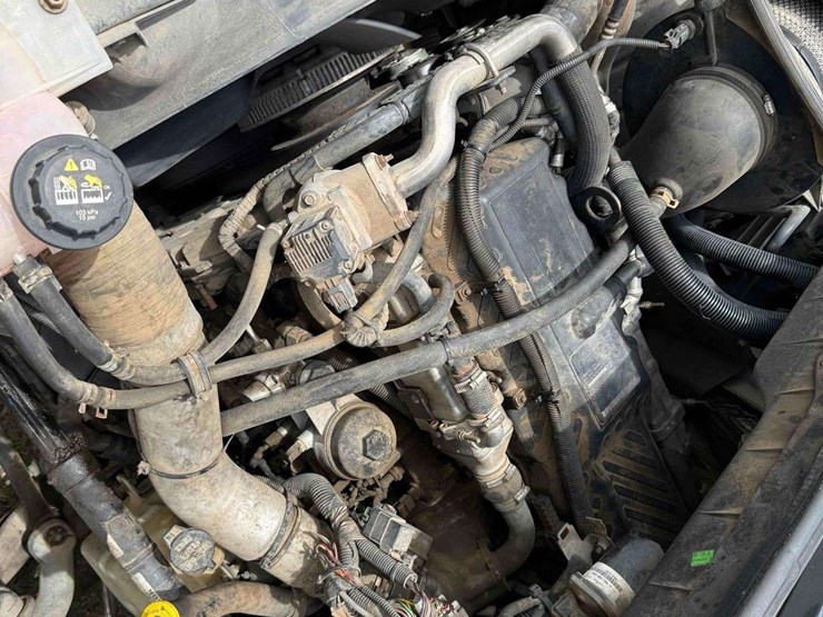 2009-international-durastar-4400-image-13