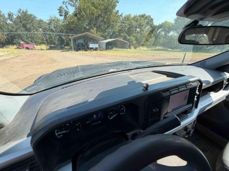 2024-ford-f450-image-19