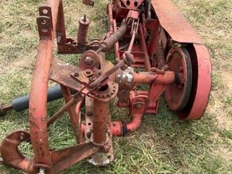 massey-ferguson-238-image-4