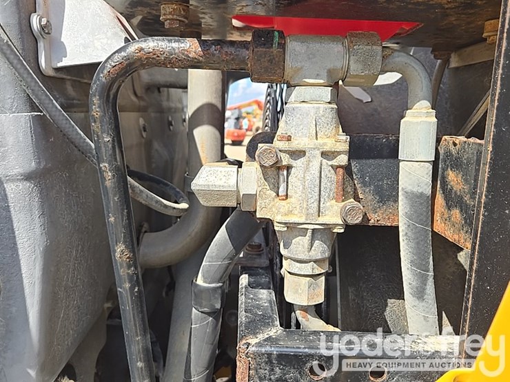 2015-caterpillar-966m-image-60