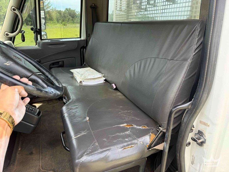 2009-international-durastar-4400-image-52