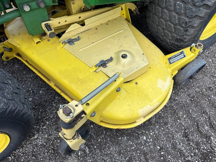 john-deere-670-image-9