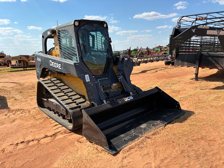 deere-333e-image-2