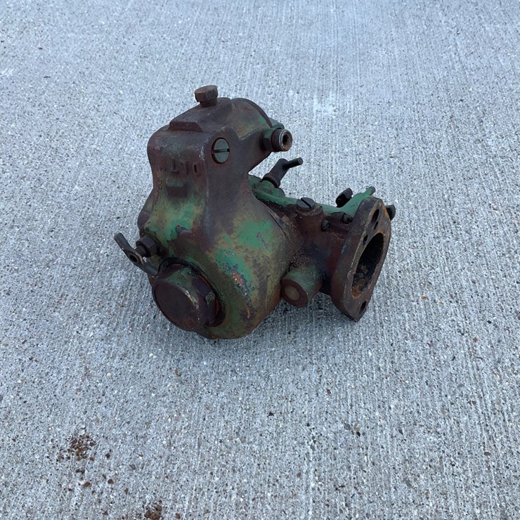 #5078 • John Deere Carburetor