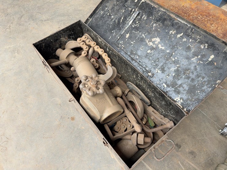 quantity-of-pipe-tapping-accessories-image-2