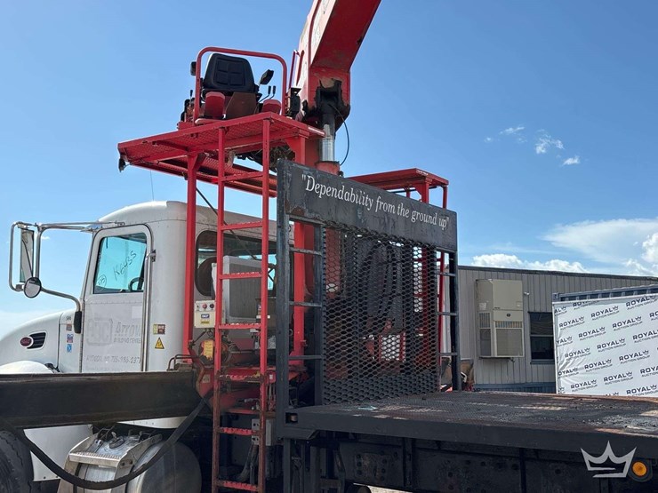 2007-peterbilt-340-image-29