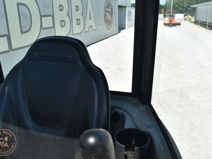 komatsu-pc45mr-5-image-58