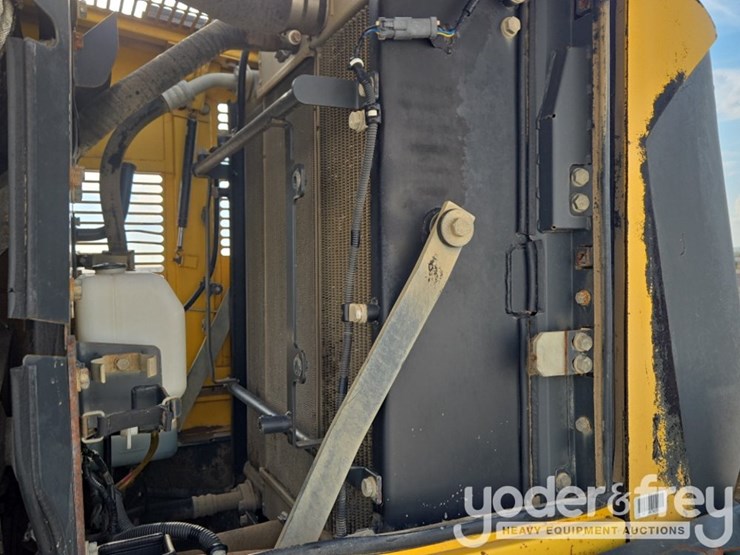 komatsu-wa150-6-image-46
