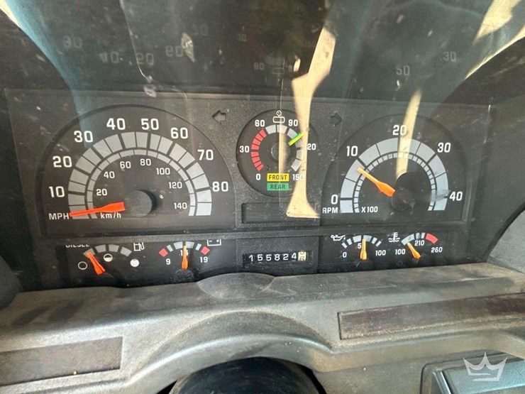 2002-gmc-7500-image-11