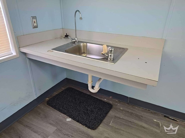 2002-southeast-modular-mfg-37x24-modular-building-doublewide-manufactured-office-image-14