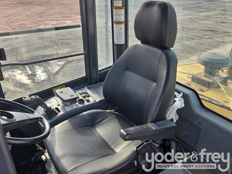 komatsu-wa150-6-image-60