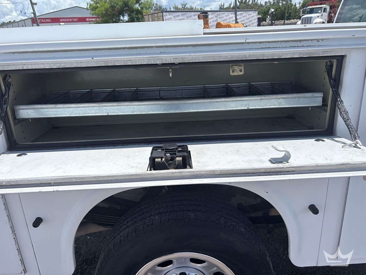2003-ford-f350-image-23