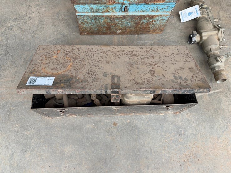 quantity-of-pipe-tapping-accessories-image-3