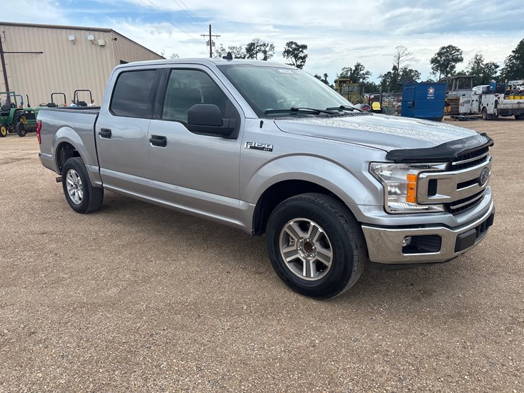 2020-ford-f150-image-2