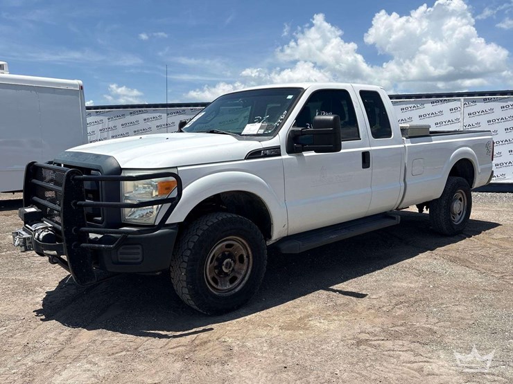 2016-ford-f350-image-1