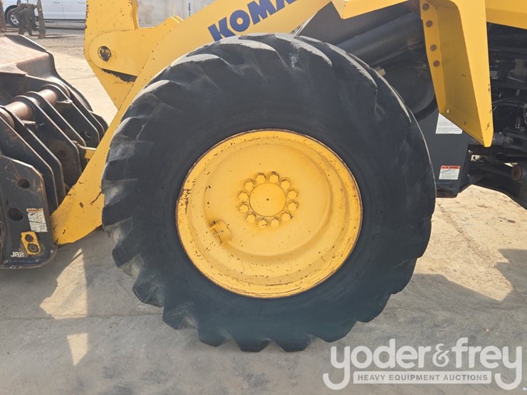 komatsu-wa150-6-image-10