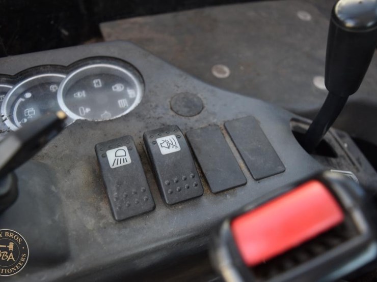 2019-caterpillar-303e-cr-image-35