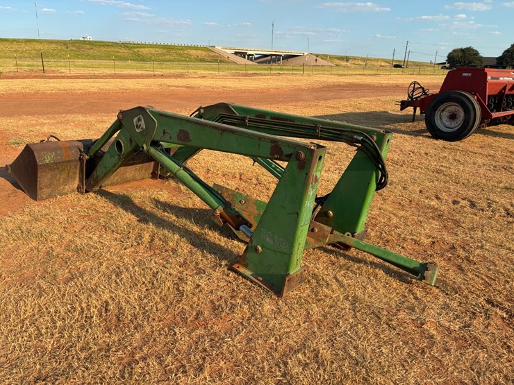 john-deere-158-image-4