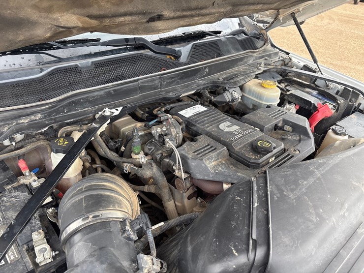 2021-dodge-2500-image-14