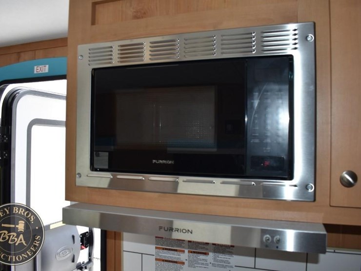2022-riverside-rv-retro-190bh-46275-image-33