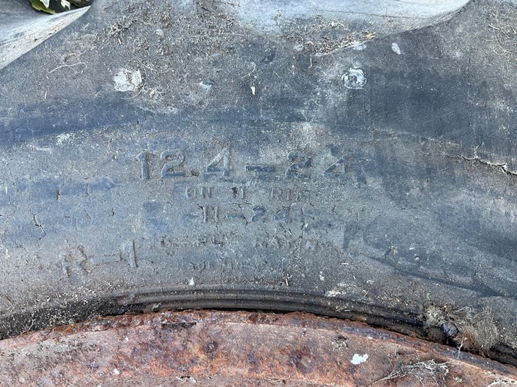 #5046-•-(2)-firestone-12.4-24-agricultural-tractor-tires-on-steel-rims-image-6