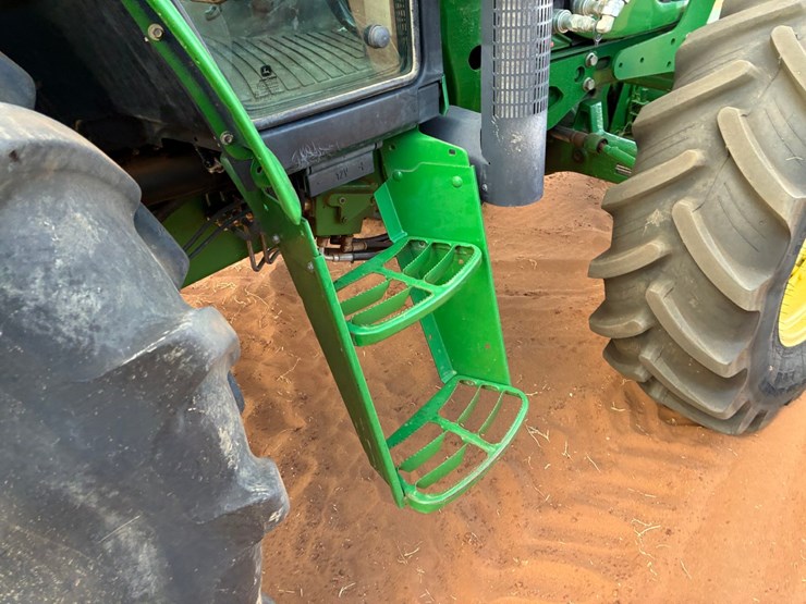 2010-john-deere-6430-image-7