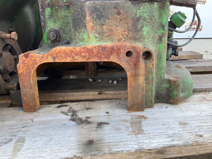 #5070-•-pony-motor-with-misc-parts.-image-18