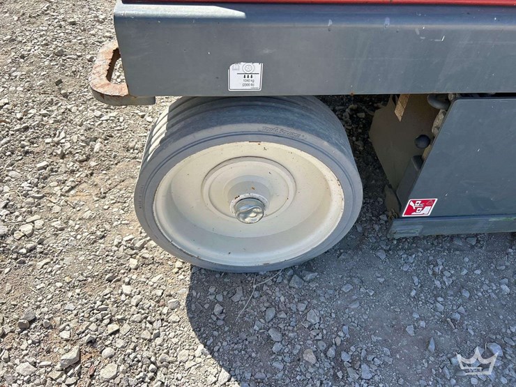 2018-skyjack-sj4632-32ft.-electric-scissor-lift-image-20