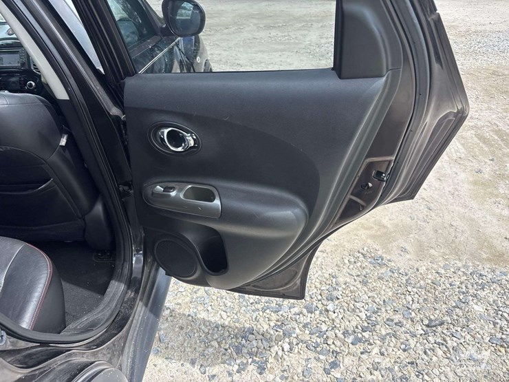 2014-nissan-juke-image-21