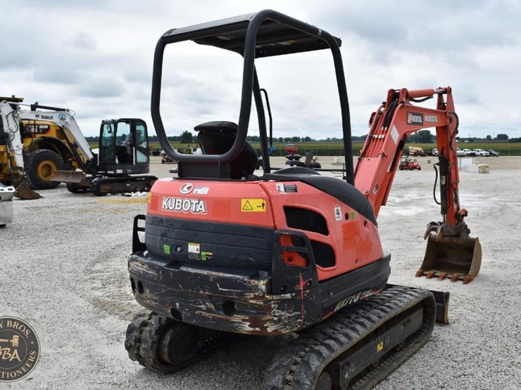 2020-kubota-kx71-3-image-16