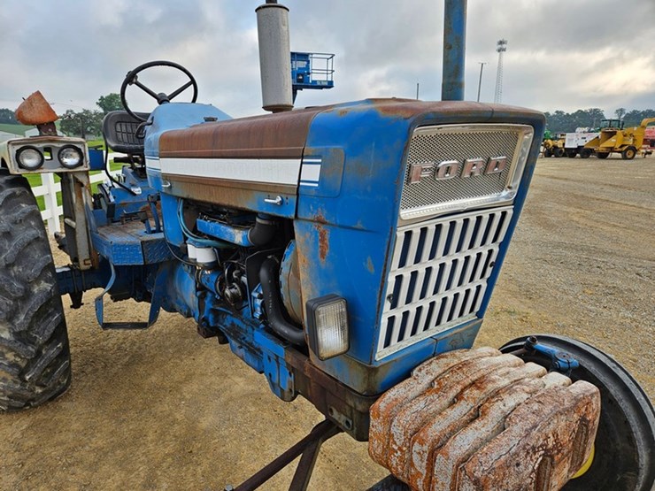ford-5000-image-11