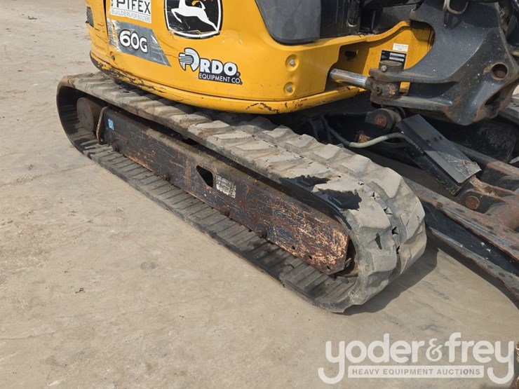deere-60g-image-14