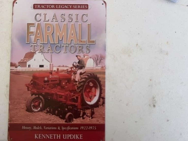 farmall-tin-sign-small-image-1