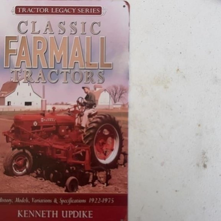 Farmall tin sign small