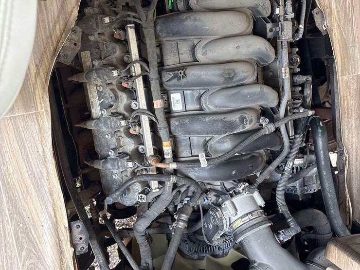 2020-ford-f53-thor-ace-32.3-33.5ft-class-a-motorhome-image-90