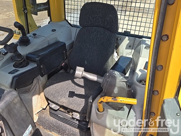 2007-caterpillar-d6n-xl-image-49