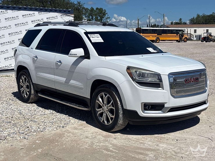 2016-gmc-acadia-image-2