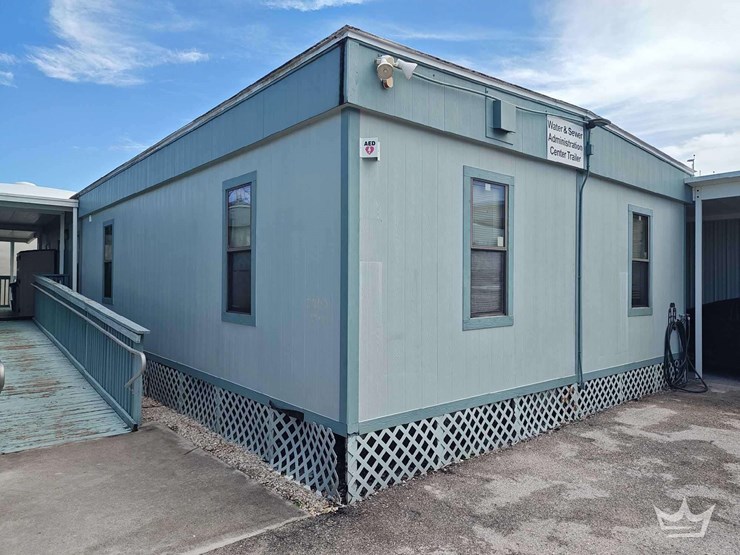 2010-specialized-structure-24x56-modular-building-doublewide-manufactured-office-image-1