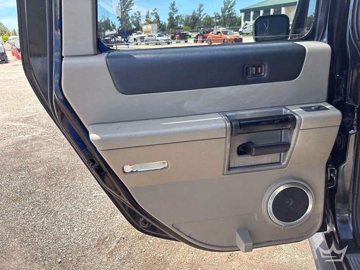 2003-hummer-h2-image-16