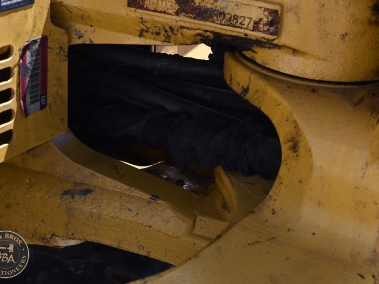 2019-caterpillar-303e-cr-image-53