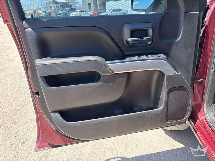 2016-chevrolet-1500-image-19