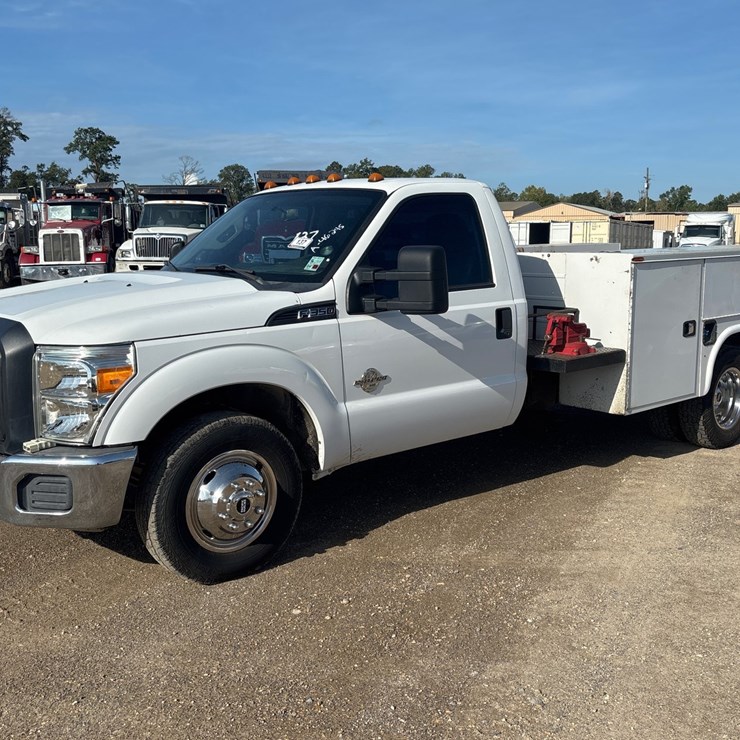 2015 FORD F350