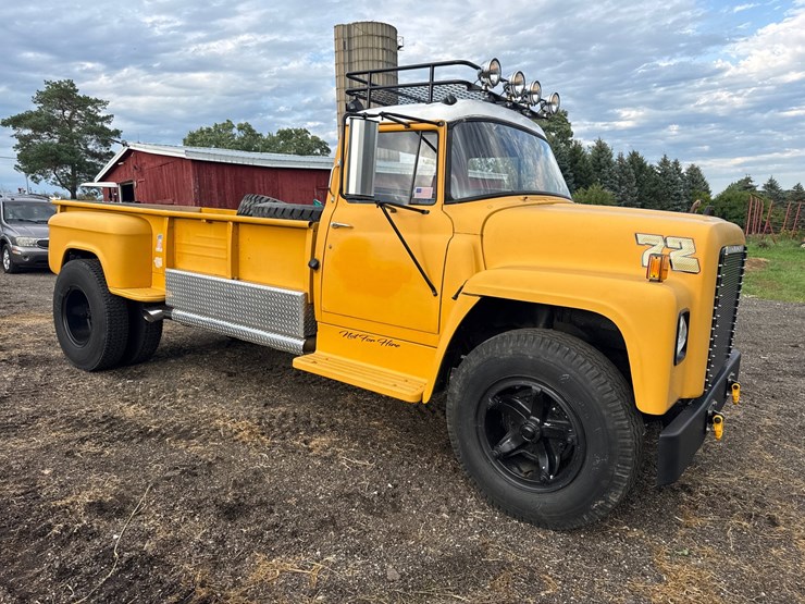 #760-•-1972-international-harvester-custom-truck-image-7